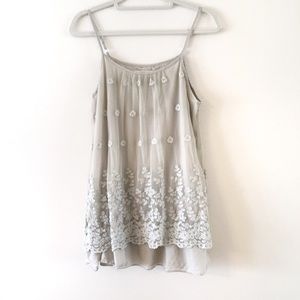 Blue Hat | Lacy Floral Tank Top